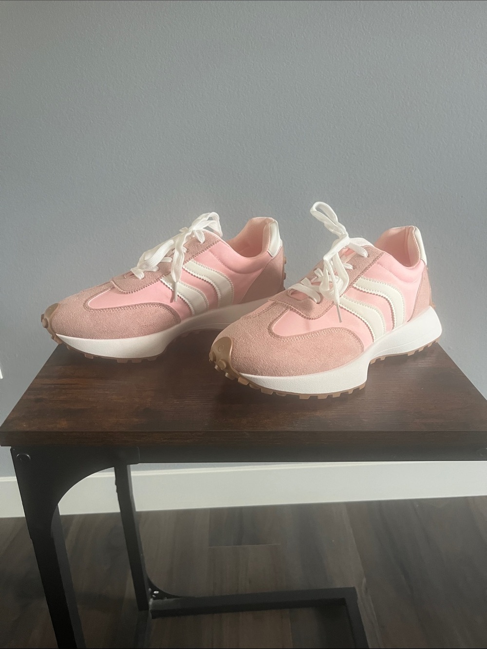 Women's Pink Retro Runner Sneakers - Casual Comfort can be used as golf shoes.